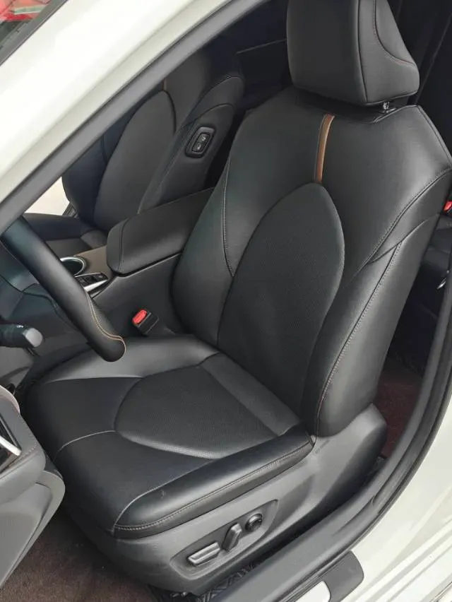 2023 Toyota Camry 2.0L 177HP L4 CVT,autocango,china used car exporter,china ev exporter,chinese used car exporter,chinese used ev exporter