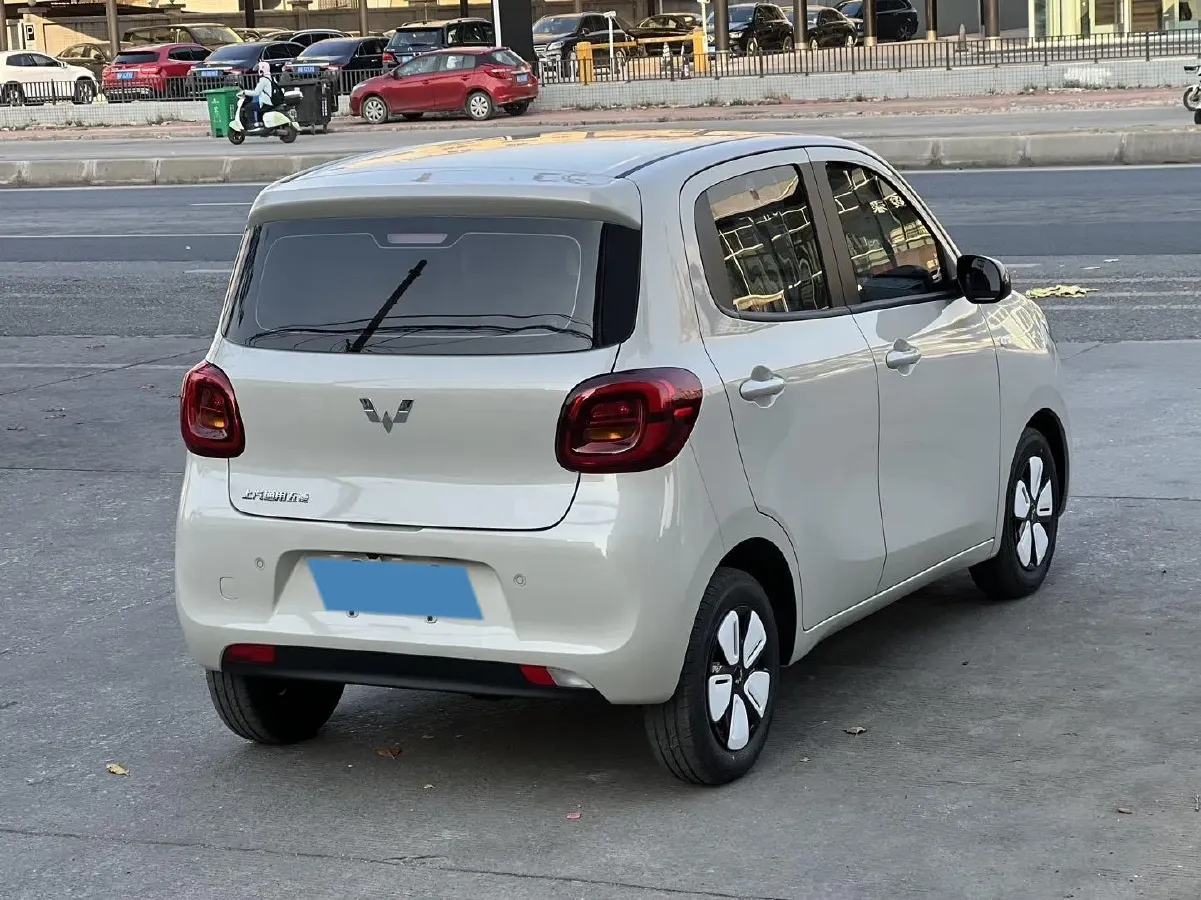 2025 WuLing HongGuang MINI EV BEV 16.2KWH,autocango,china used car exporter,china ev exporter,chinese used car exporter,chinese used ev exporter
