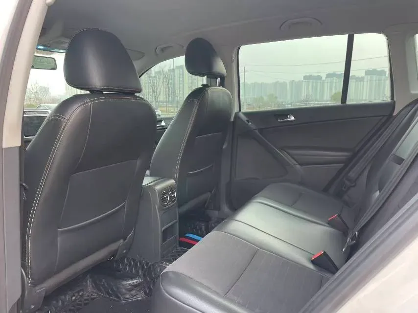 2017 MAXUS T60 2.0T 224HP L4 6AT,autocango,china used car exporter,china ev exporter,chinese used car exporter,chinese used ev exporter