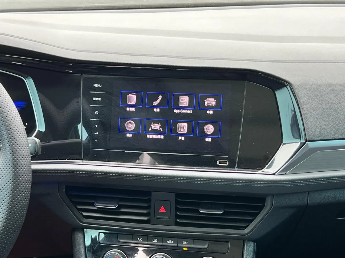 2021 Volkswagen Sagitar 1.4T 150HP L4 7DCT,autocango,china used car exporter,china ev exporter,chinese used car exporter,chinese used ev exporter