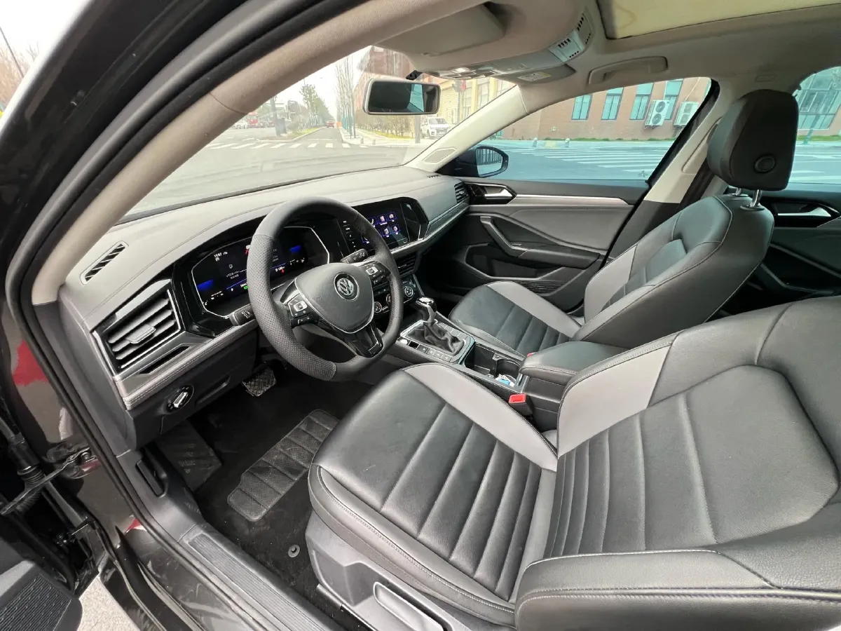 2021 Volkswagen Sagitar 1.4T 150HP L4 7DCT,autocango,china used car exporter,china ev exporter,chinese used car exporter,chinese used ev exporter