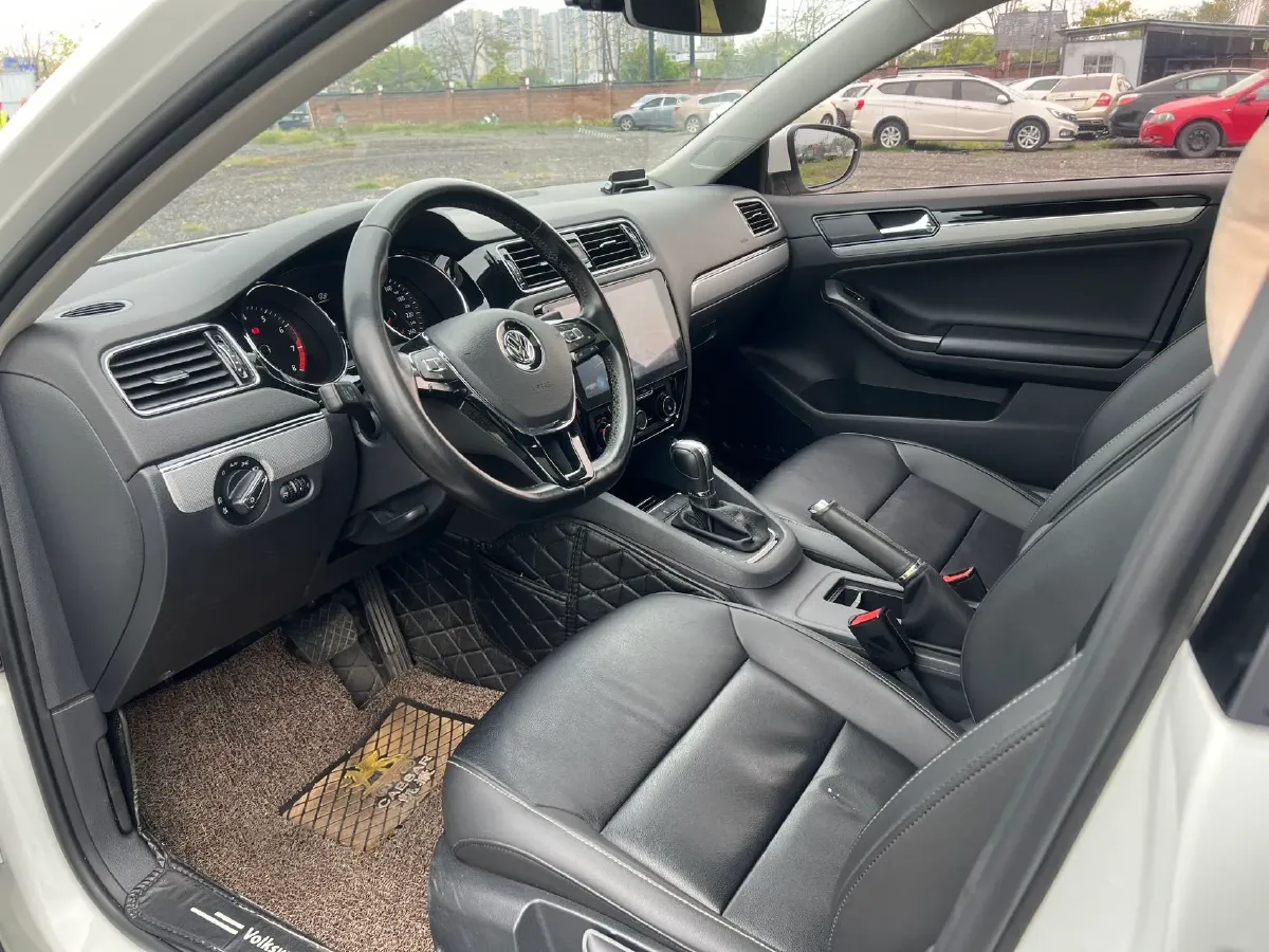 2018 Volkswagen Bora 1.4T 131HP L4 7DCT,autocango,china used car exporter,china ev exporter,chinese used car exporter,chinese used ev exporter