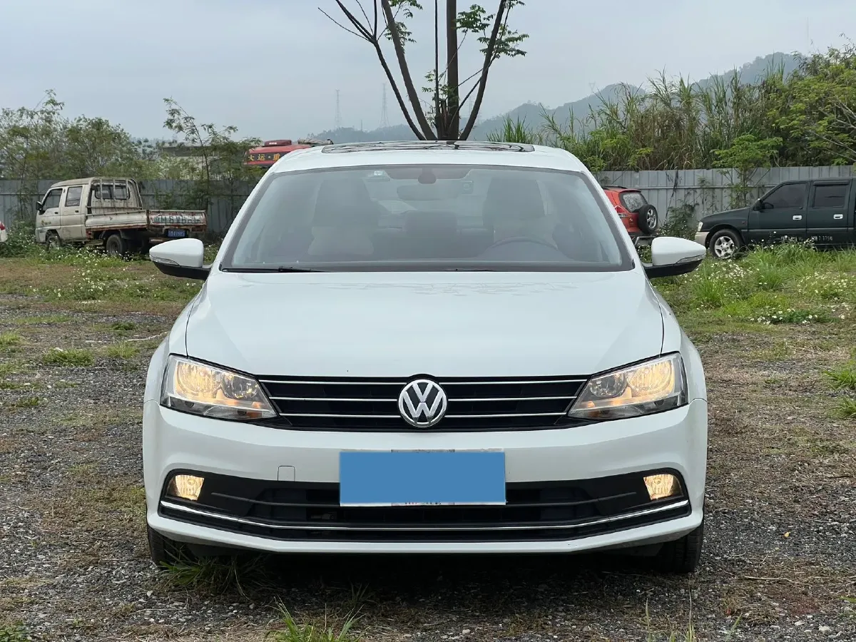 2018 Volkswagen Bora 1.4T 131HP L4 7DCT,autocango,china used car exporter,china ev exporter,chinese used car exporter,chinese used ev exporter