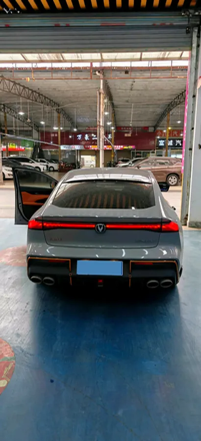 2023 ChangAn UNI-V 1.5T 188HP L4 7DCT,autocango,china used car exporter,china ev exporter,chinese used car exporter,chinese used ev exporter