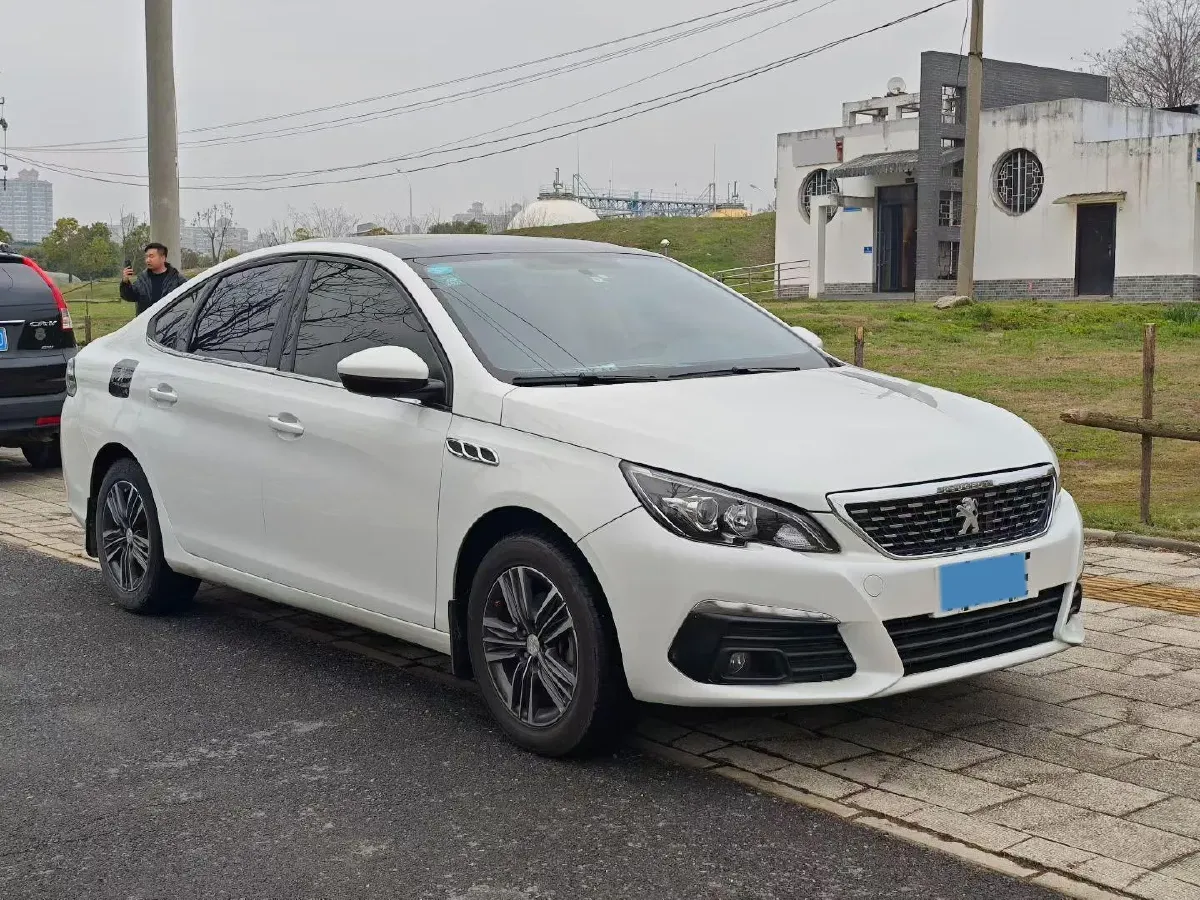 2019 Peugeot 308 1.6L 117HP L4 6AT,autocango,china used car exporter,china ev exporter,chinese used car exporter,chinese used ev exporter