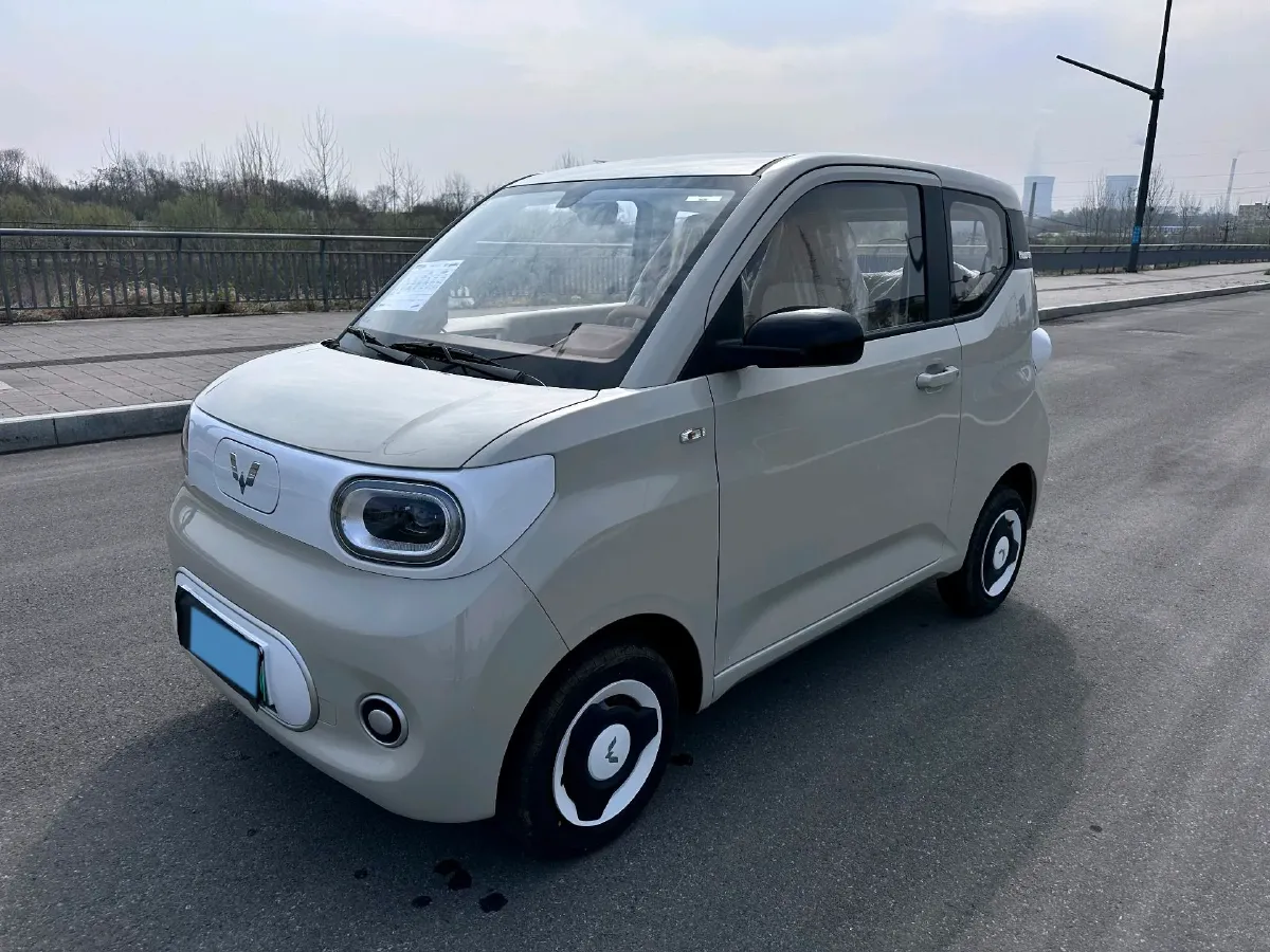2024 WuLing HongGuang MINI EV BEV 17.3KWH,autocango,china used car exporter,china ev exporter,chinese used car exporter,chinese used ev exporter