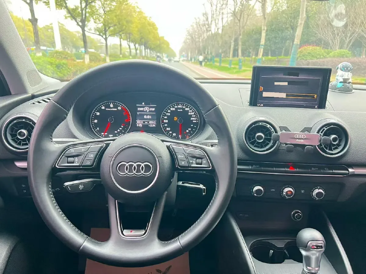 2020 Audi A3 1.4T 150HP L4 7DCT,autocango,china used car exporter,china ev exporter,chinese used car exporter,chinese used ev exporter