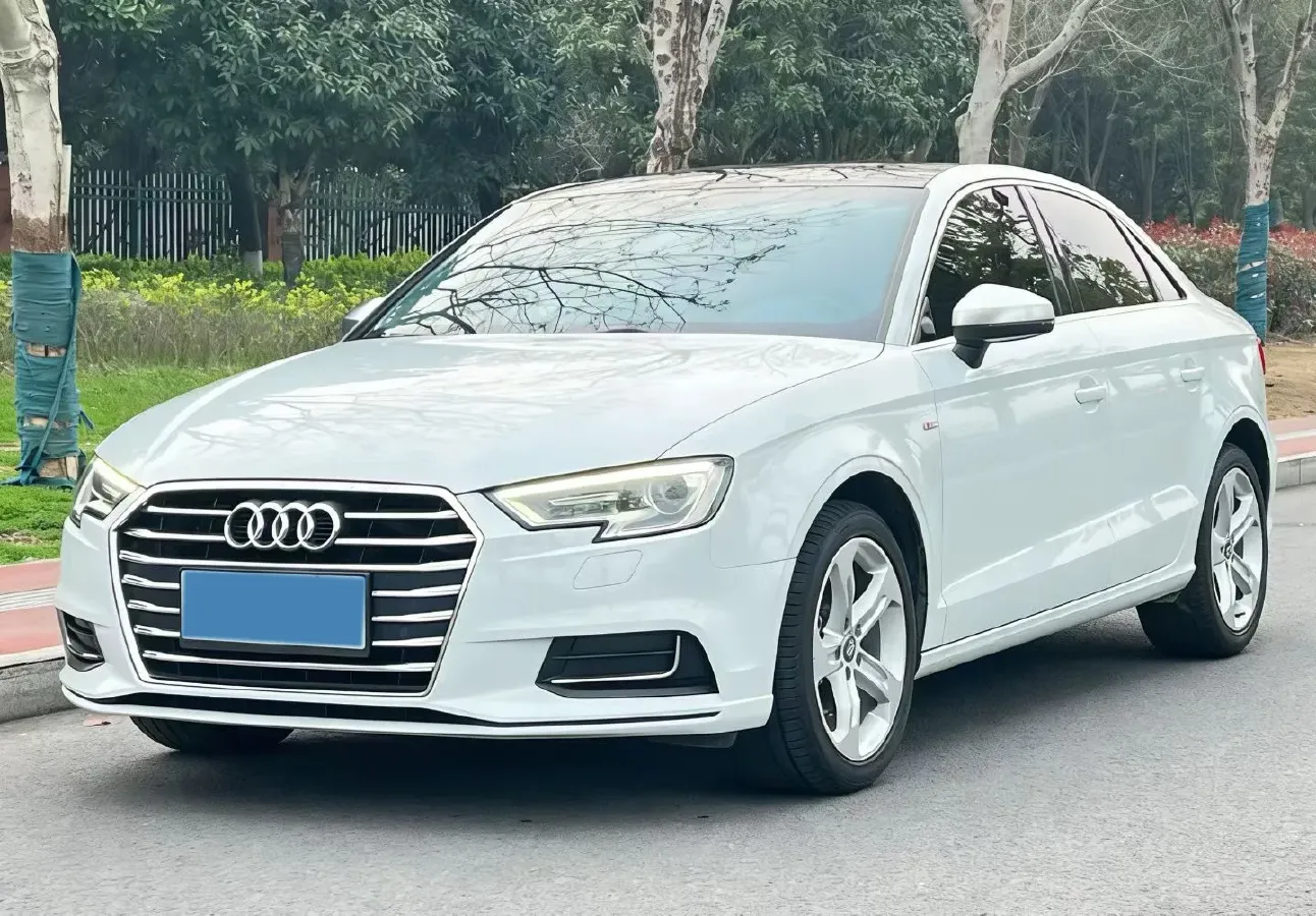 2020 Audi A3 1.4T 150HP L4 7DCT,autocango,china used car exporter,china ev exporter,chinese used car exporter,chinese used ev exporter