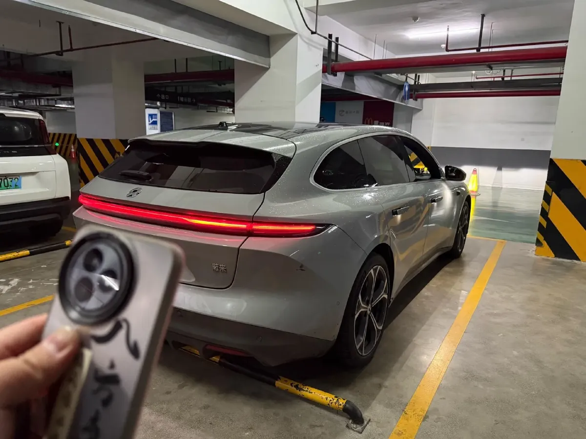 2024 NIO ET5T BEV 75KWH,autocango,china used car exporter,china ev exporter,chinese used car exporter,chinese used ev exporter