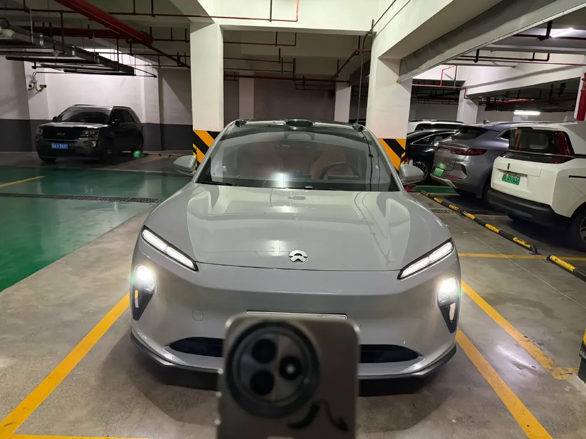 2024 NIO ET5T BEV 75KWH,autocango,china used car exporter,china ev exporter,chinese used car exporter,chinese used ev exporter