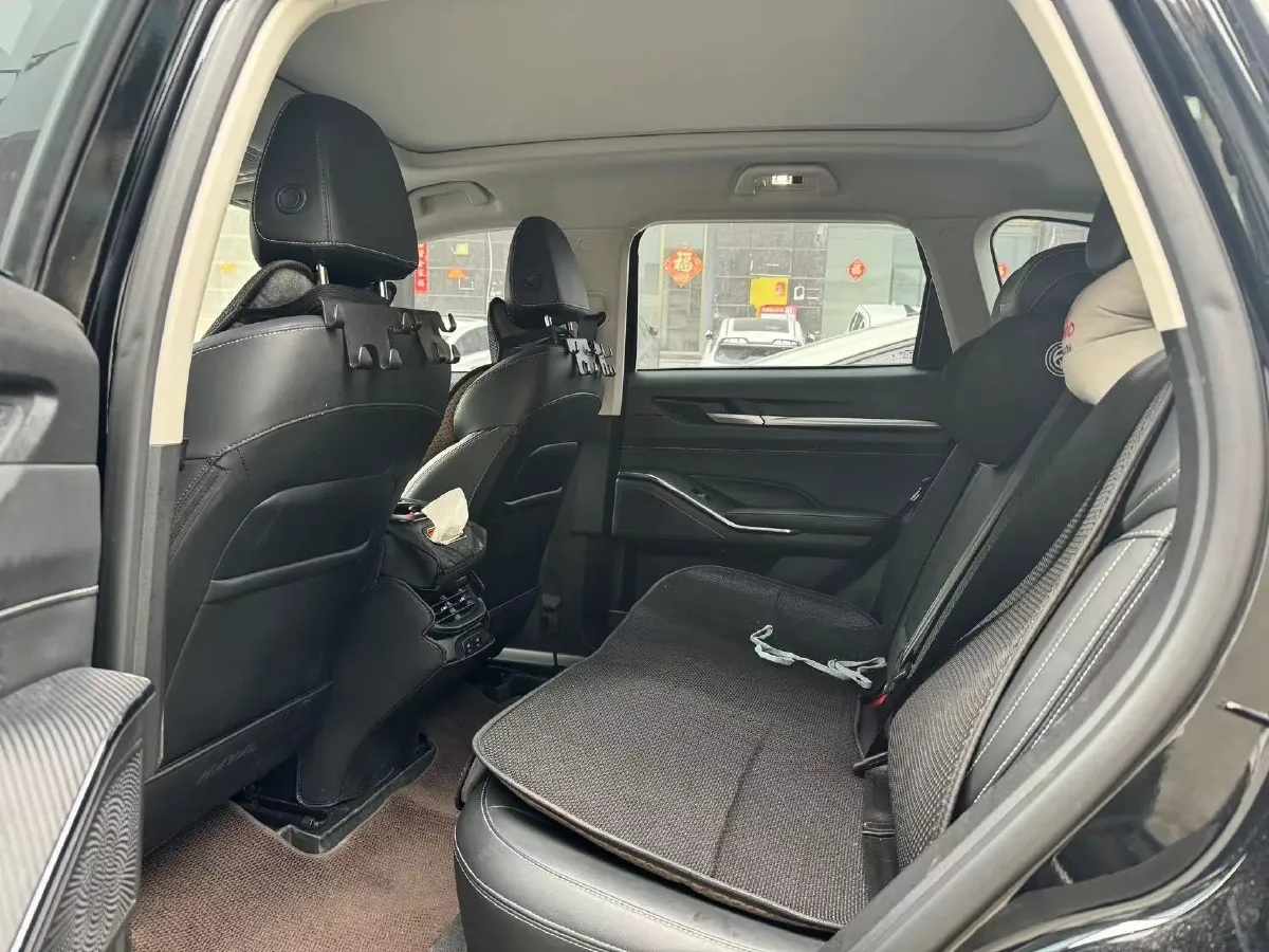 2022 Haval H6 1.5T 184HP L4 7DCT,autocango,china used car exporter,china ev exporter,chinese used car exporter,chinese used ev exporter