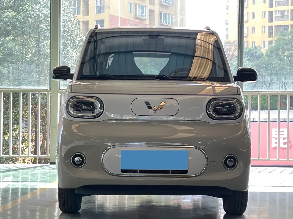 2024 WuLing HongGuang MINI EV BEV 17.3KWH,autocango,china used car exporter,china ev exporter,chinese used car exporter,chinese used ev exporter