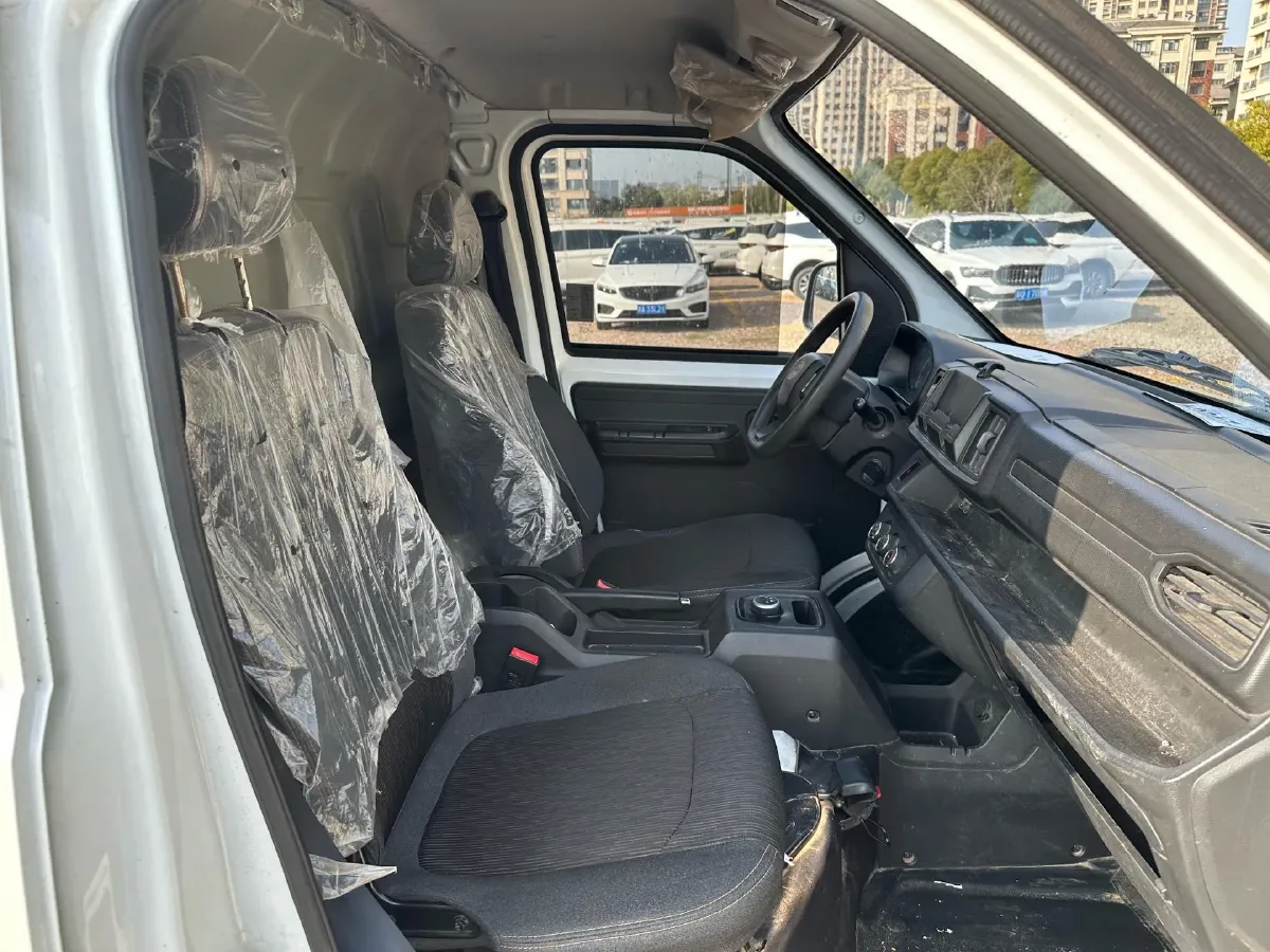 2022 Karry JiangTun BEV 40.5KWH,autocango,china used car exporter,china ev exporter,chinese used car exporter,chinese used ev exporter