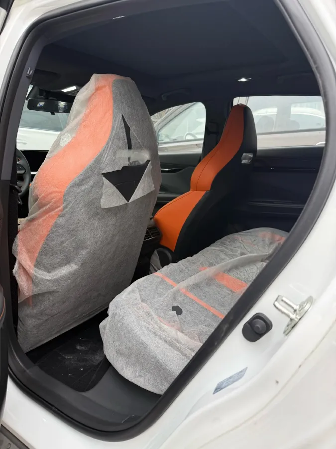 2025 ChangAn UNI-V 1.5T 192HP L4 7DCT,autocango,china used car exporter,china ev exporter,chinese used car exporter,chinese used ev exporter