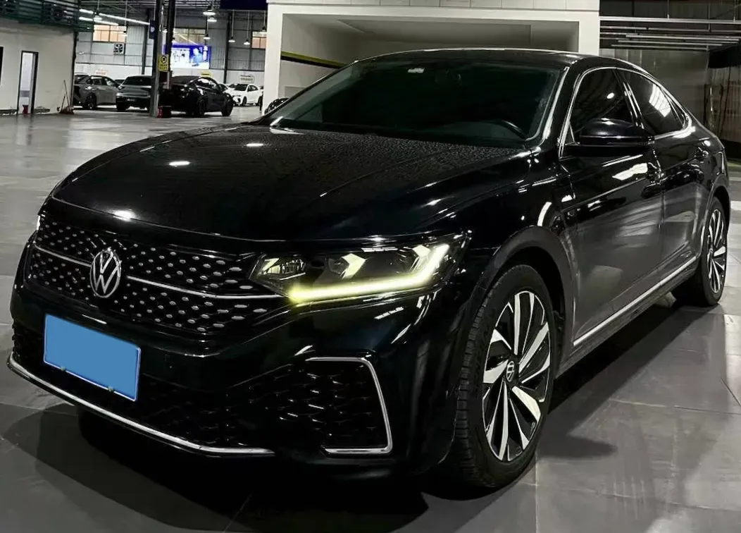 2022 Skoda Kodiak GT 2.0T 186HP L4 7DCT,autocango,china used car exporter,china ev exporter,chinese used car exporter,chinese used ev exporter