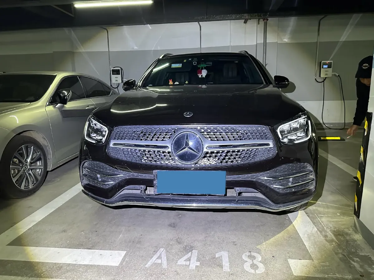 2021 Mercedes-Benz GLC Class 2.0T 197HP L4 9AT,autocango,china used car exporter,china ev exporter,chinese used car exporter,chinese used ev exporter