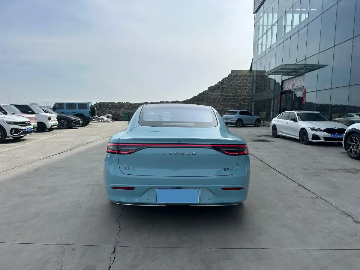 2025 Luxeed S7 BEV 100KWH,autocango,china used car exporter,china ev exporter,chinese used car exporter,chinese used ev exporter