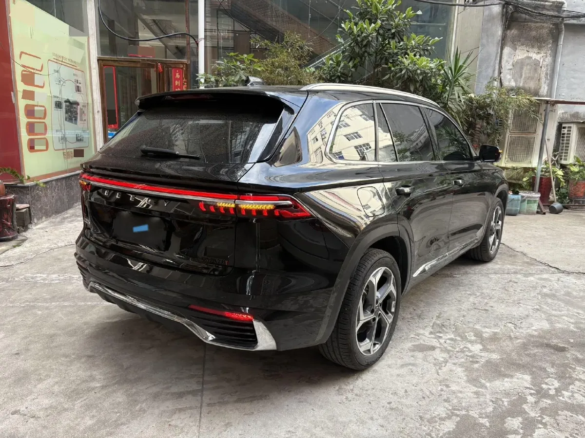 2024 Geely Monjaro 2.0T 218HP L4 7DCT,autocango,china used car exporter,china ev exporter,chinese used car exporter,chinese used ev exporter