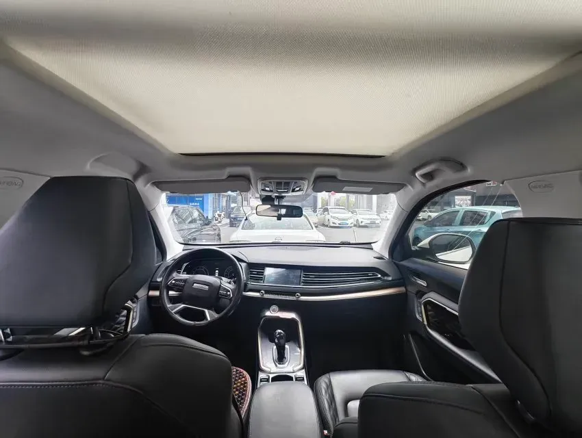 2020 Haval H6 1.5T 169HP L4 7DCT,autocango,china used car exporter,china ev exporter,chinese used car exporter,chinese used ev exporter