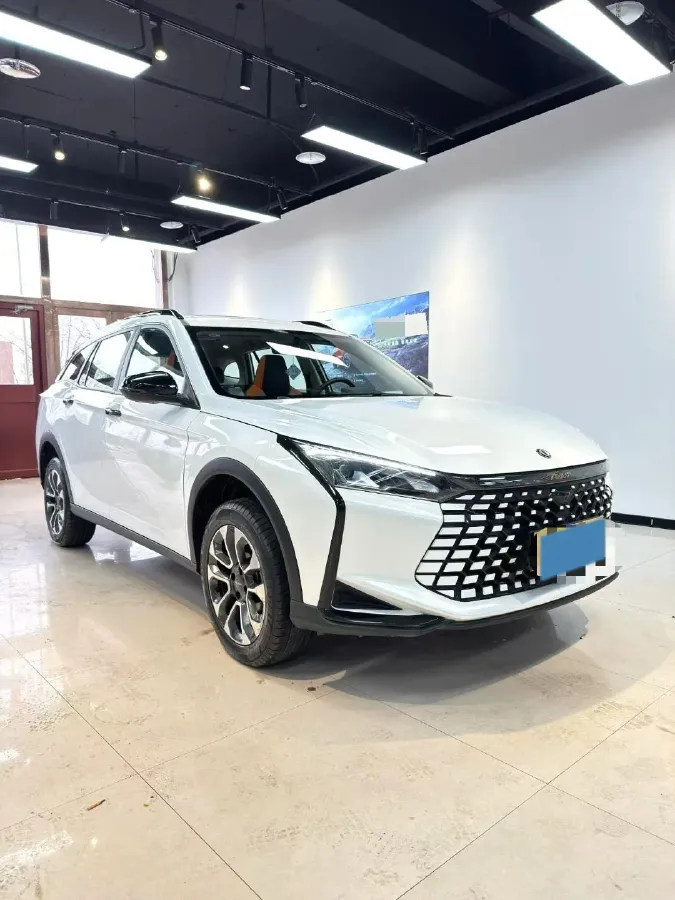 2023 DongFeng Aeolus YiXuan GS 1.5L 125HP L4 6DCT,autocango,china used car exporter,china ev exporter,chinese used car exporter,chinese used ev exporter