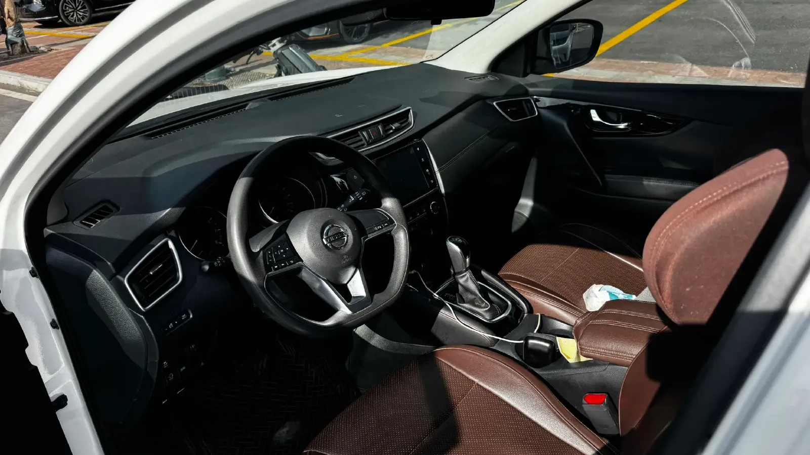 2021 Nissan Qashqai 2.0L 151HP L4 CVT,autocango,china used car exporter,china ev exporter,chinese used car exporter,chinese used ev exporter