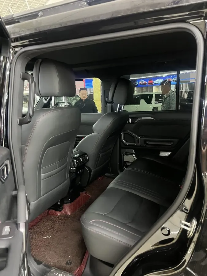 2024 Jetour Traveller 2.0T 254HP L4 7DCT,autocango,china used car exporter,china ev exporter,chinese used car exporter,chinese used ev exporter