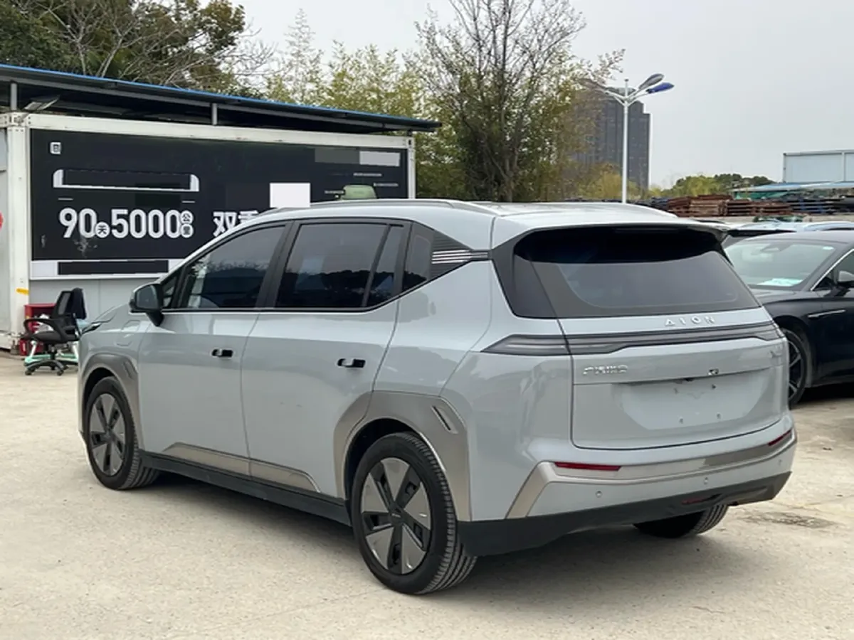 2022 Geely Okavango 1.8T 184HP L4 7DCT,autocango,china used car exporter,china ev exporter,chinese used car exporter,chinese used ev exporter