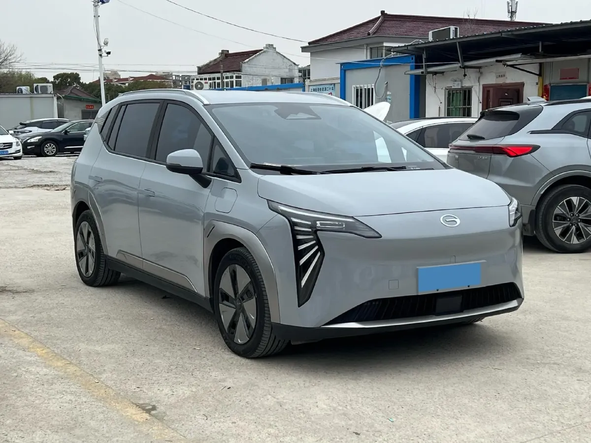 2022 Geely Okavango 1.8T 184HP L4 7DCT,autocango,china used car exporter,china ev exporter,chinese used car exporter,chinese used ev exporter