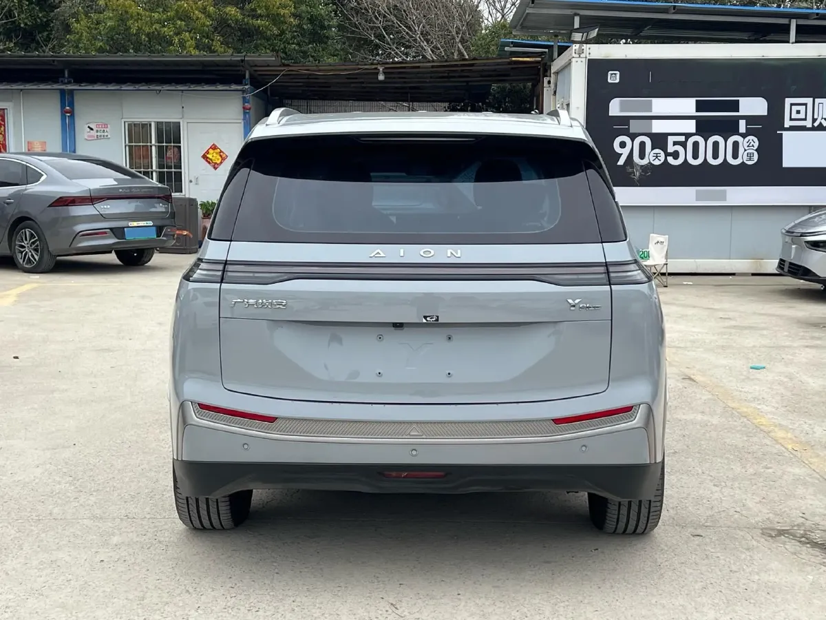 2022 Geely Okavango 1.8T 184HP L4 7DCT,autocango,china used car exporter,china ev exporter,chinese used car exporter,chinese used ev exporter