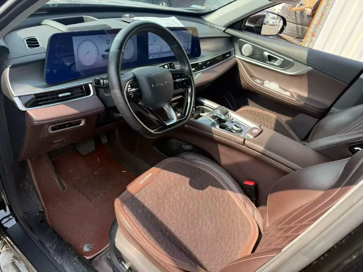 2024 Chery Tiggo 8 PRO 1.6T 197HP L4 7DCT,autocango,china used car exporter,china ev exporter,chinese used car exporter,chinese used ev exporter