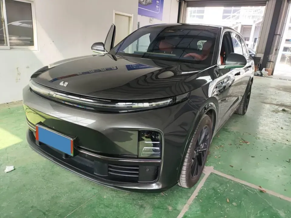2023 Li L7 Range Extended 154HP REEV 40.9KWH,autocango,china used car exporter,china ev exporter,chinese used car exporter,chinese used ev exporter