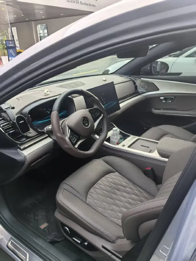 2025 BYD Han 1.5T 156HP L4 E-CVT PHEV,autocango,china used car exporter,china ev exporter,chinese used car exporter,chinese used ev exporter