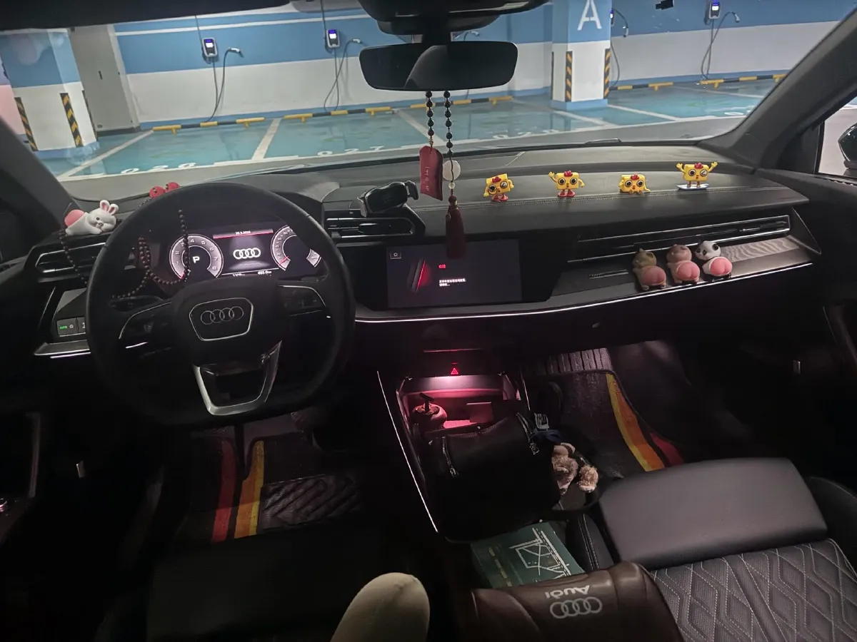 2025 Audi A3 1.5T 160HP L4 7DCT,autocango,china used car exporter,china ev exporter,chinese used car exporter,chinese used ev exporter