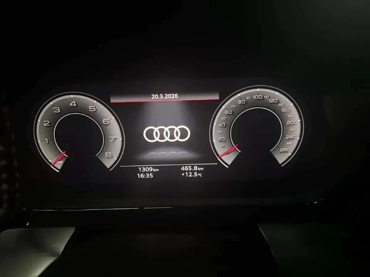 2025 Audi A3 1.5T 160HP L4 7DCT,autocango,china used car exporter,china ev exporter,chinese used car exporter,chinese used ev exporter