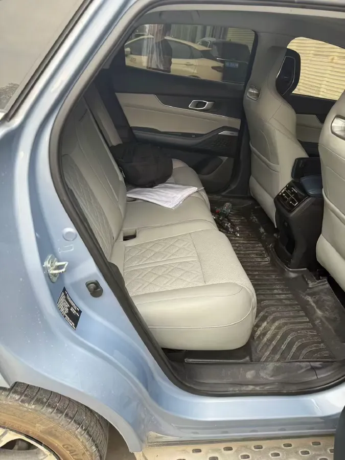 2022 Chevrolet Menlo BEV 61.1KWH,autocango,china used car exporter,china ev exporter,chinese used car exporter,chinese used ev exporter