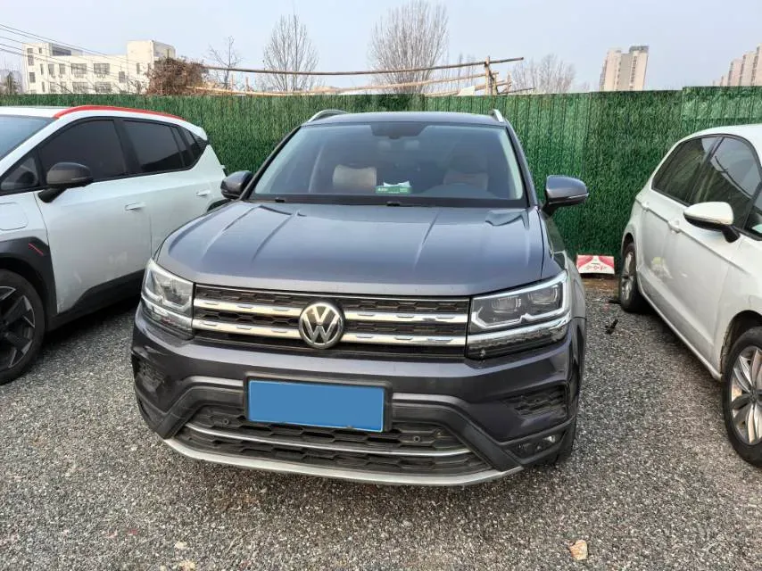 2019 Jeep Compass 1.3T 173HP L4 9AT,autocango,china used car exporter,china ev exporter,chinese used car exporter,chinese used ev exporter