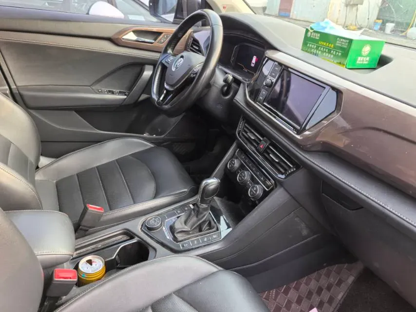 2019 Jeep Compass 1.3T 173HP L4 9AT,autocango,china used car exporter,china ev exporter,chinese used car exporter,chinese used ev exporter