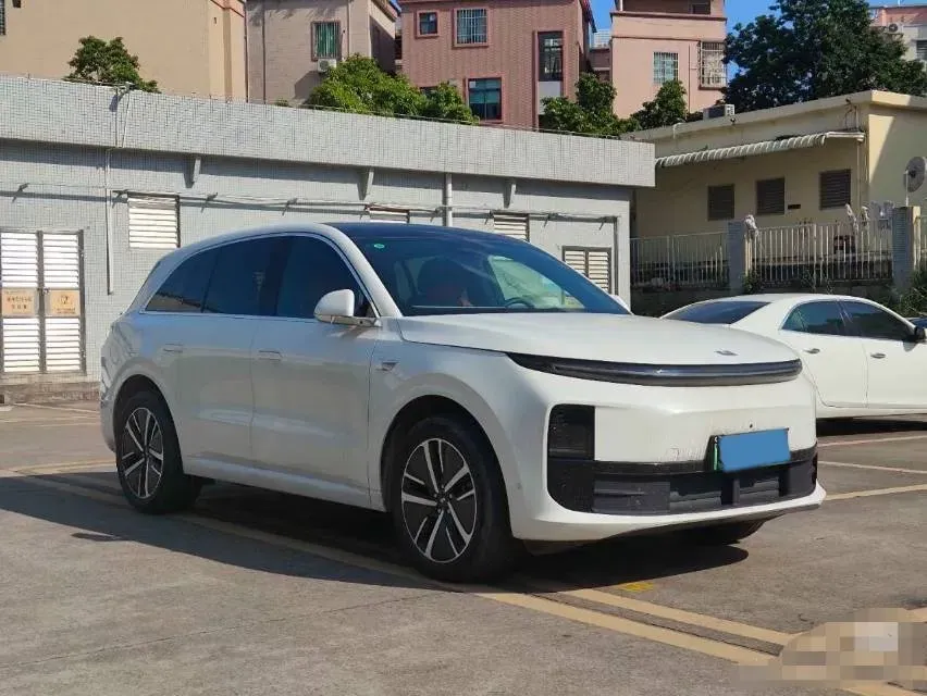 2024 Li L6 Range Extended 154HP L4 REEV 36.8KWH,autocango,china used car exporter,china ev exporter,chinese used car exporter,chinese used ev exporter
