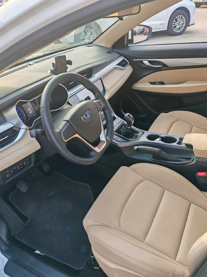 2018 Geely Emgrand 1.5L 109HP L4 5MT,autocango,china used car exporter,china ev exporter,chinese used car exporter,chinese used ev exporter
