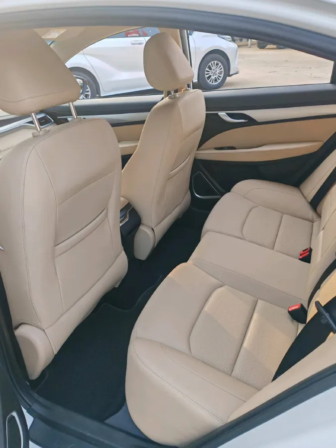 2018 Geely Emgrand 1.5L 109HP L4 5MT,autocango,china used car exporter,china ev exporter,chinese used car exporter,chinese used ev exporter