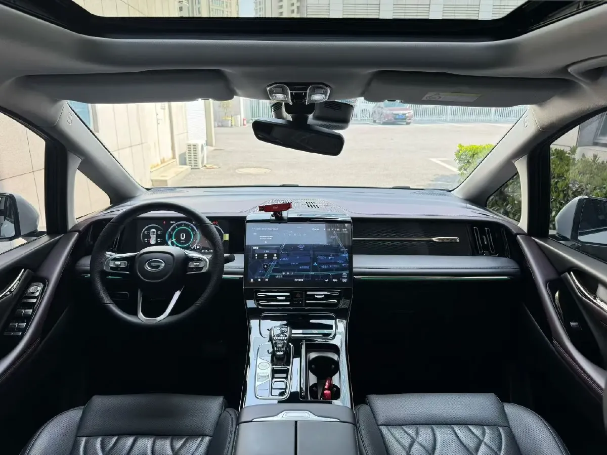 2024 GAC Trumpchi M8 2.0T 252HP L4 8AT,autocango,china used car exporter,china ev exporter,chinese used car exporter,chinese used ev exporter