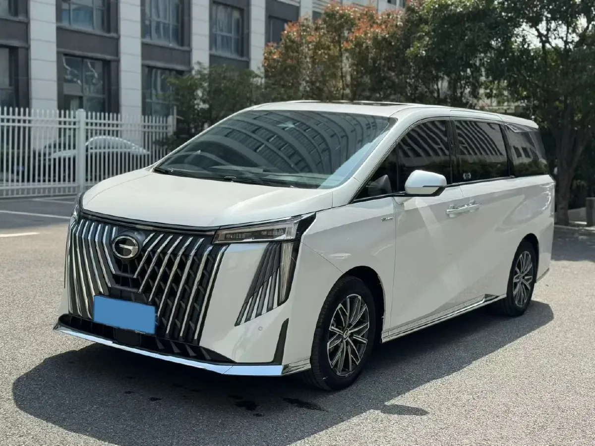 2024 GAC Trumpchi M8 2.0T 252HP L4 8AT,autocango,china used car exporter,china ev exporter,chinese used car exporter,chinese used ev exporter