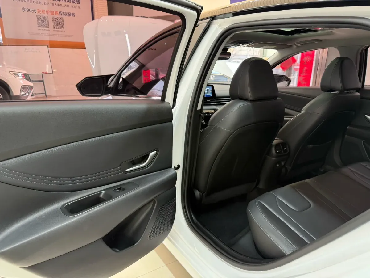 2022 Hyundai Elantra 1.5L 115HP L4 CVT,autocango,china used car exporter,china ev exporter,chinese used car exporter,chinese used ev exporter