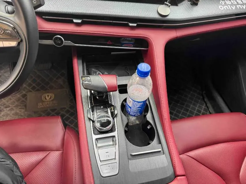 2022 ChangAn CS75 Plus 1.5T 178HP L4 6AT,autocango,china used car exporter,china ev exporter,chinese used car exporter,chinese used ev exporter