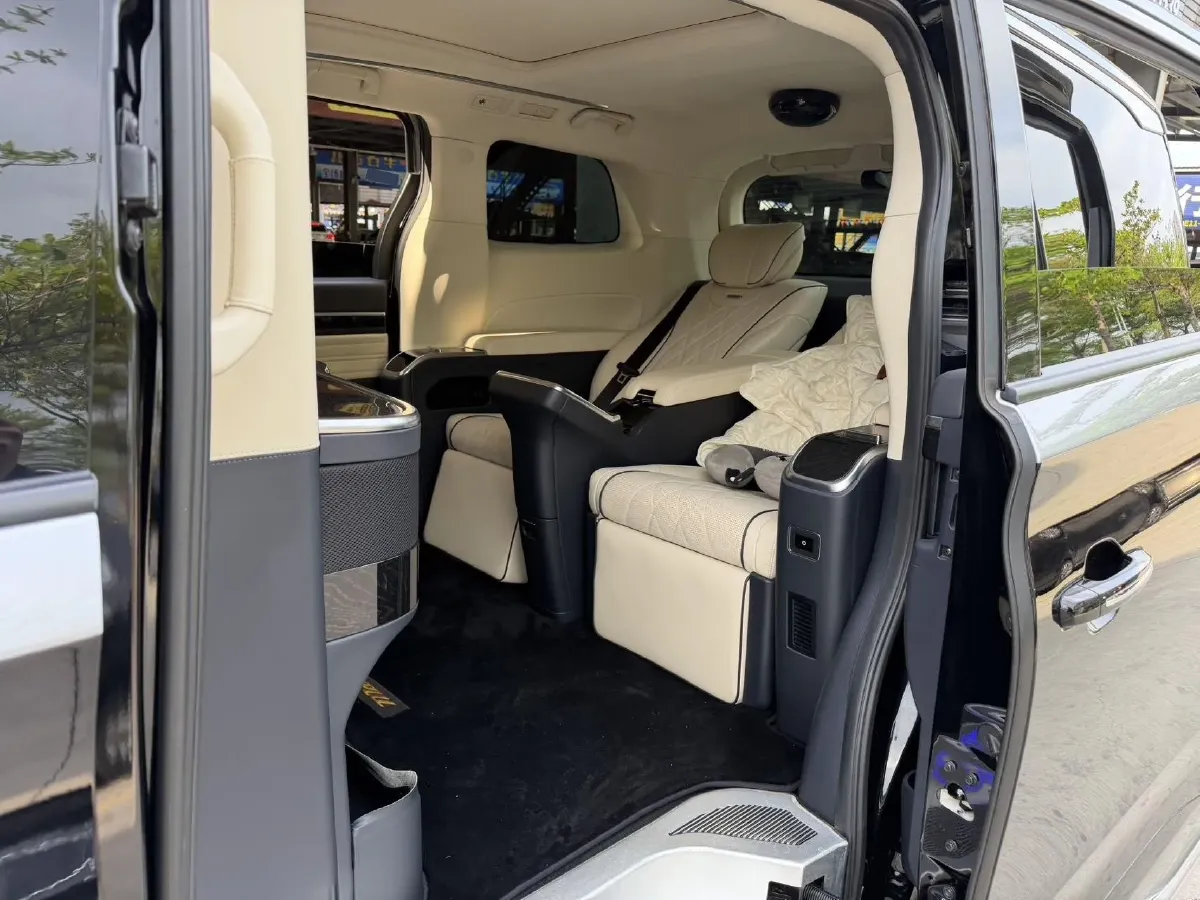 2021 GAC Trumpchi M8 2.0T 252HP L4 8AT,autocango,china used car exporter,china ev exporter,chinese used car exporter,chinese used ev exporter