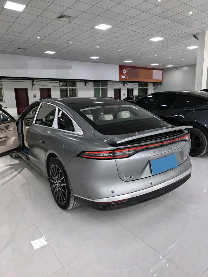 2025 Fulwin FulwinA9L 1.5T 156HP L4 1DHT PHEV,autocango,china used car exporter,china ev exporter,chinese used car exporter,chinese used ev exporter