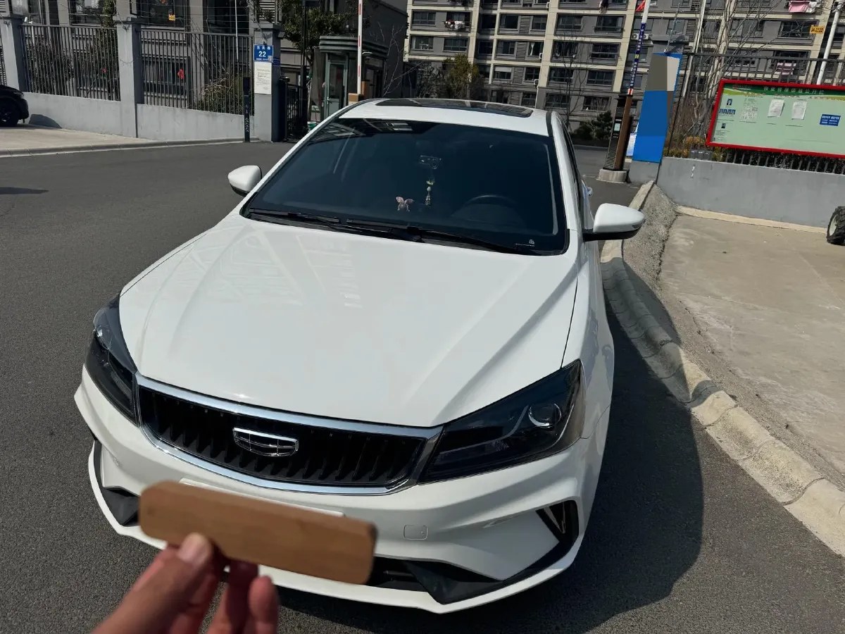 2021 BaoJun 530 1.5T 147HP L4 CVT,autocango,china used car exporter,china ev exporter,chinese used car exporter,chinese used ev exporter