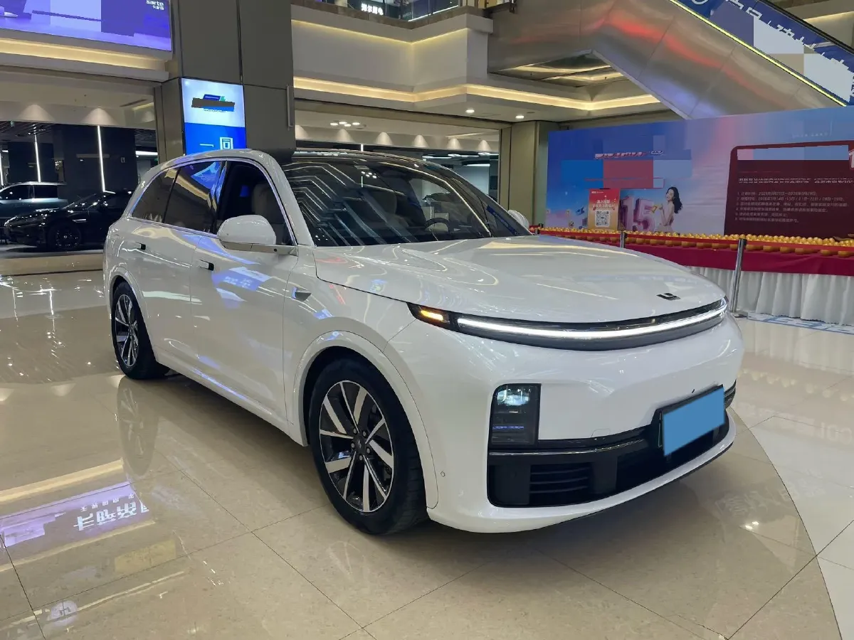 2023 Li L7 Range Extended 154HP REEV 40.9KWH,autocango,china used car exporter,china ev exporter,chinese used car exporter,chinese used ev exporter