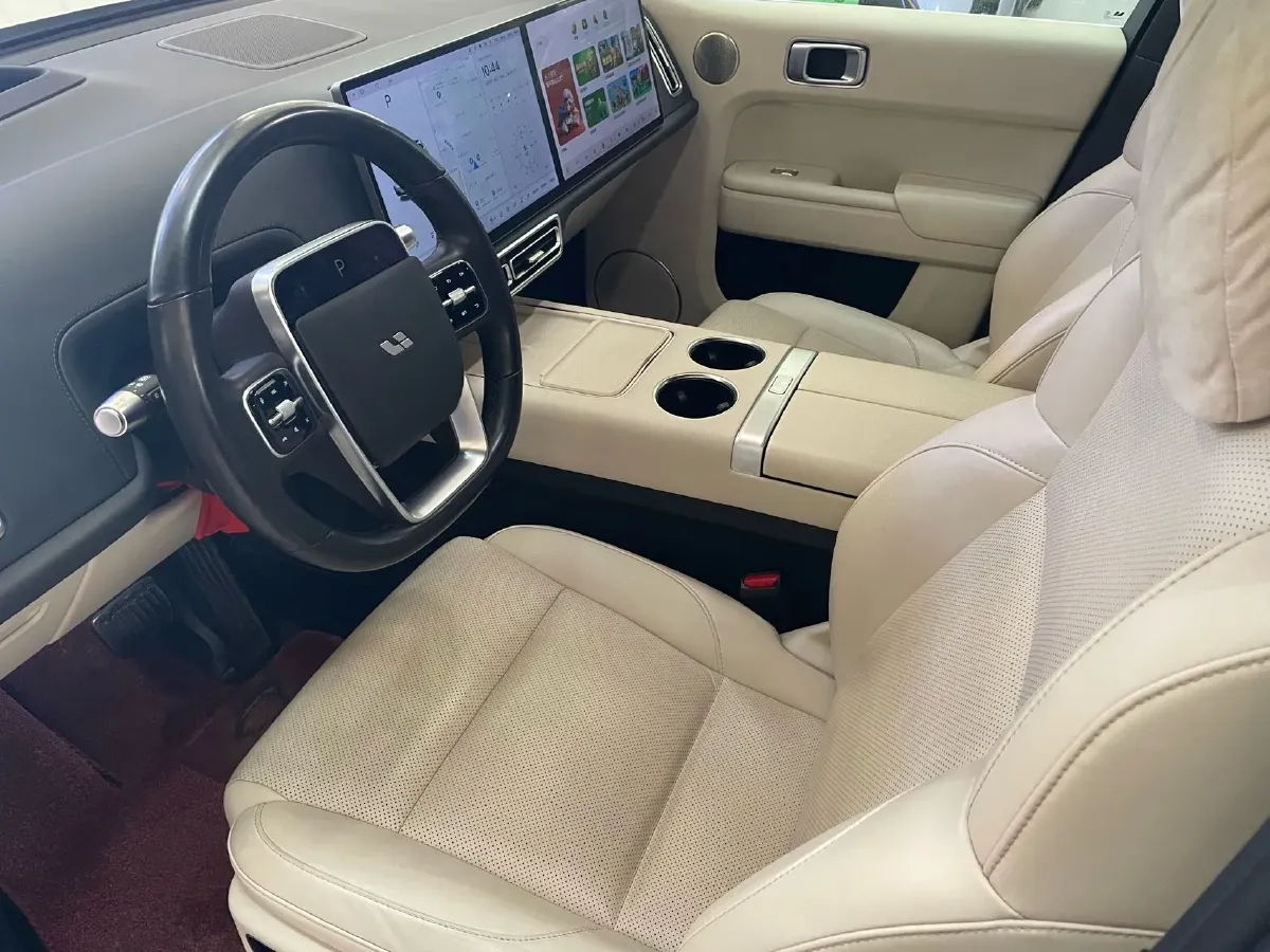2023 Li L7 Range Extended 154HP REEV 40.9KWH,autocango,china used car exporter,china ev exporter,chinese used car exporter,chinese used ev exporter