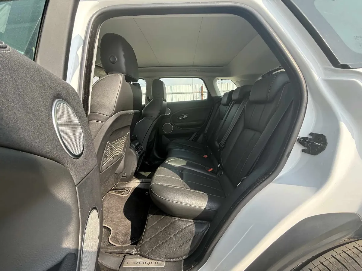 2018 Jaguar F-PACE 2.0T 250HP L4 8AT,autocango,china used car exporter,china ev exporter,chinese used car exporter,chinese used ev exporter